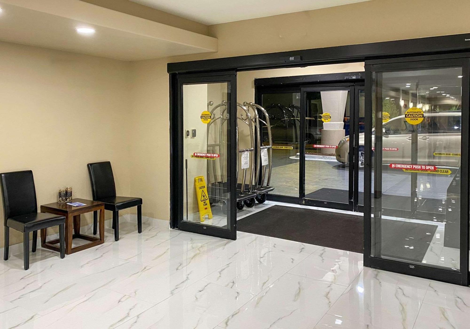 קינגסלנד Comfort Suites Kings Bay Naval Base Area מראה חיצוני תמונה